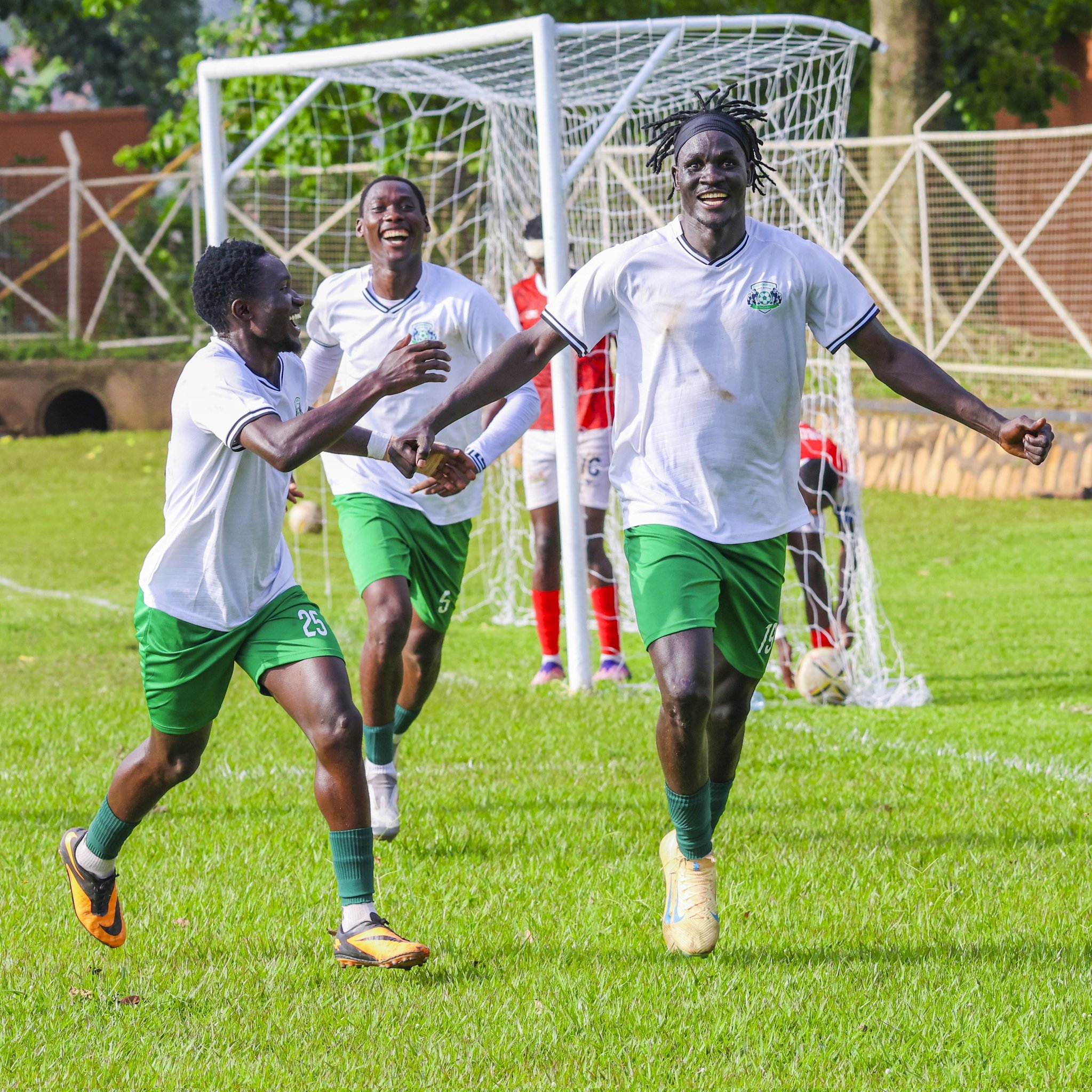 FUFA Big League Match Day 20: The Gauntlet Throws Down .